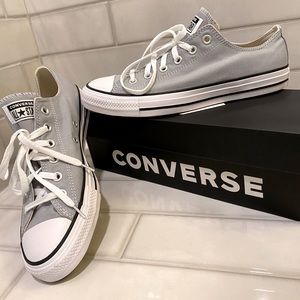 Converse Wolf Grey Women’s Shoes Size 10